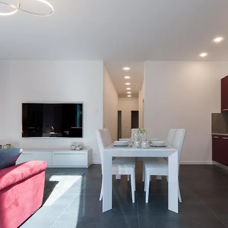 Hanni Apartment Merano